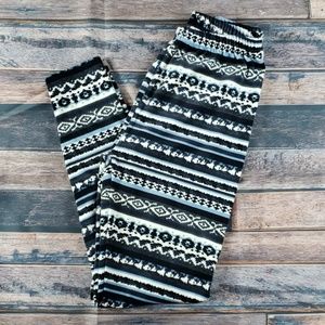 ALWAYS Blue Fleece Leggings 🔆FINAL PRICE DROP🔆